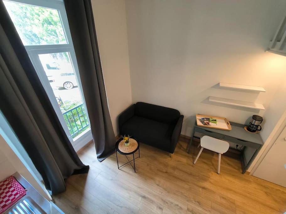 2 Pers-proche Des Halles-parking A 300m Apartment